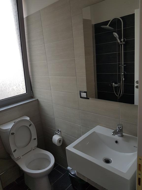Vuno Vila Tatjana 게스트하우스 외부 사진